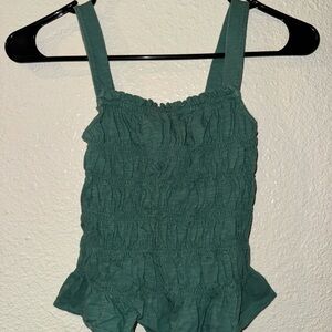 Universal Thread Green Sleeveless Ruffle Top